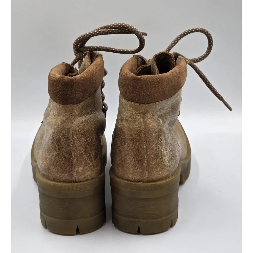 Diba True Womens Size 7.5 Prom Queen Tan Chucky Lug Sole Block Heel Ankle Boots